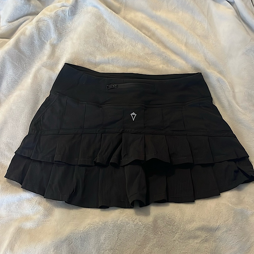 Black Ivivva tennis skirt